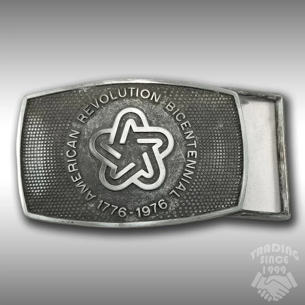 Belt Buckle 1976 American Revolution Bicentennial 1776 - 1976 Dull Silver‎ Color